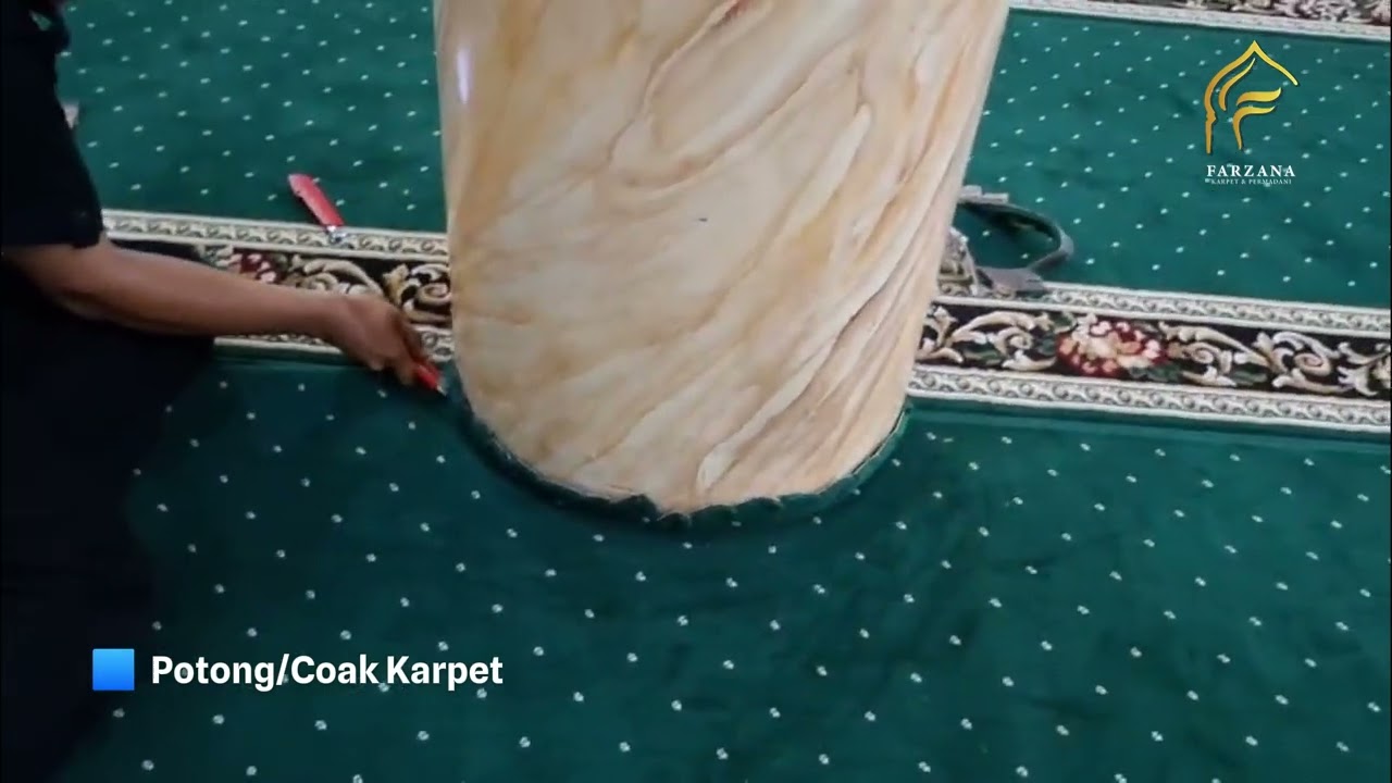 Pemasangan karpet masjid di MASJID AL-AQROM