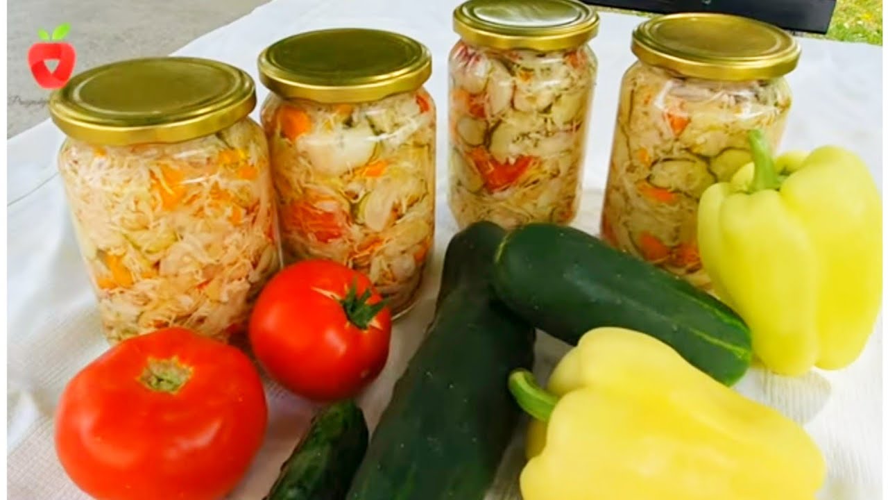 Микс-салат без добавок и консервантов – витаминная бомба, которой можно наслаждаться всю зиму
