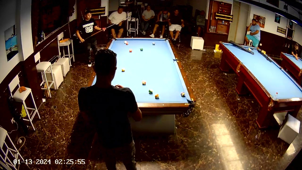 Chuky vs Flecha, mesa final, estaban 4 a 4 y se jugo 5 ganadas de 4,000