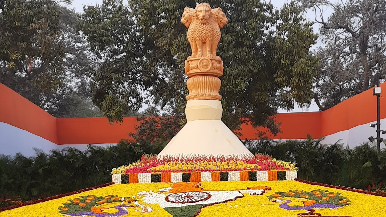 पूरे देश वासियों को 26 जनवरी गणतंत्र दिवस की हार्दिक शुभकामनाएं एवं बधाईयाँ 🇮🇳🇮🇳🇮🇳🇮🇳🇮🇳💐💞🙏🤗🥰