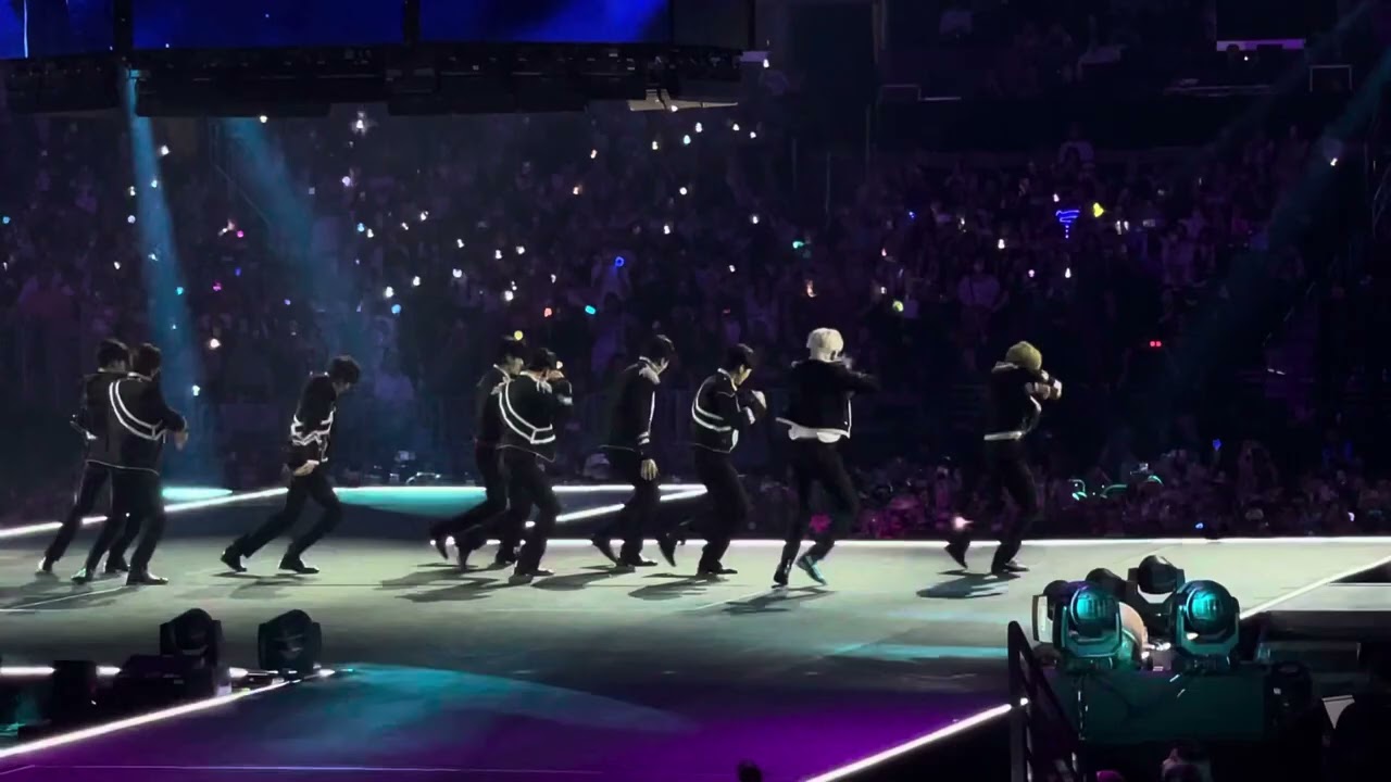 ZEROBASEONE (제로베이스원) - HERE I AM (ZB1 version) | KCON LA 2023 DREAM STAGE