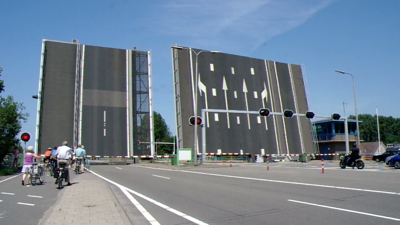 Brugopening Leimuiderbrug Basculebrug/ Drawbridge/ Pont Basculant/ Zugbrücke
