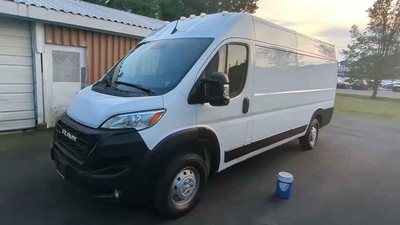 20 MPG 2023 Promaster 3500 Ext