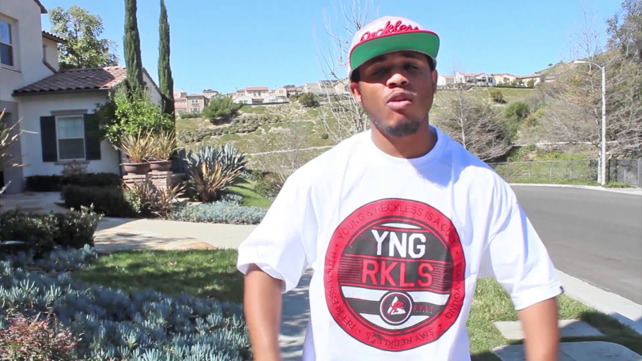 Yung Eazy - Famous (Official Music Video)