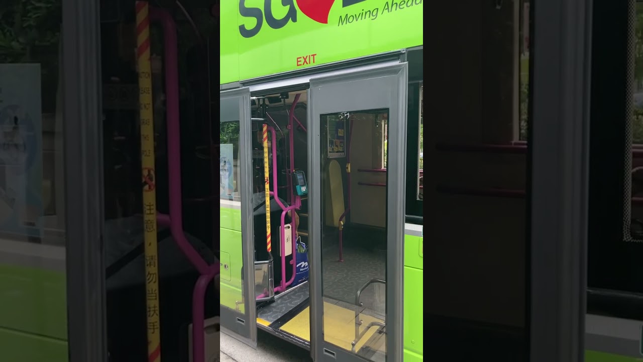 Doors are Closing! (Exterior) - #Volvo #B9TL WEG2 (SMRT Buses) #singapore #sgbus #shorts