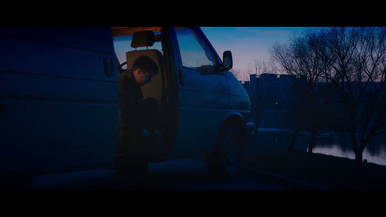 Teddy Queen - Oda Nem Megyek [Hivatalos Vide&oacute;klip]