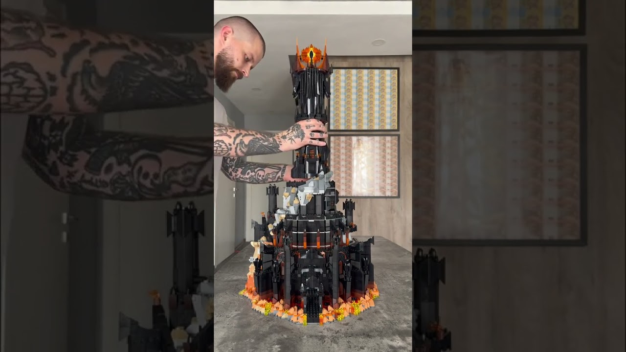 We need more LOR sets @LEGO #lego10333 #legoset10333 #lego #brick #lor #throne #mordor #eye #sauron