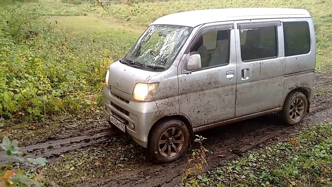 Off-Road Test-Drive Daihatsu HiJET CARGO. 2WD vs 4WD