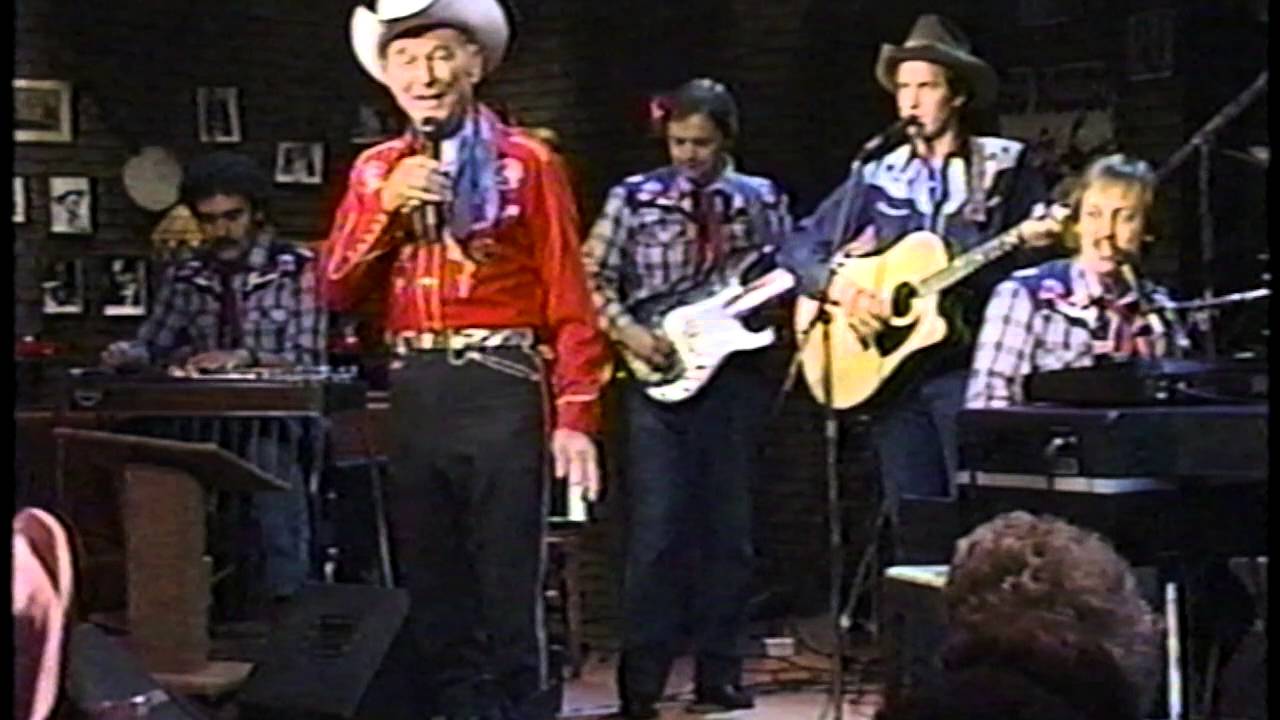 Roy Rogers on Pickin' at the Paradise