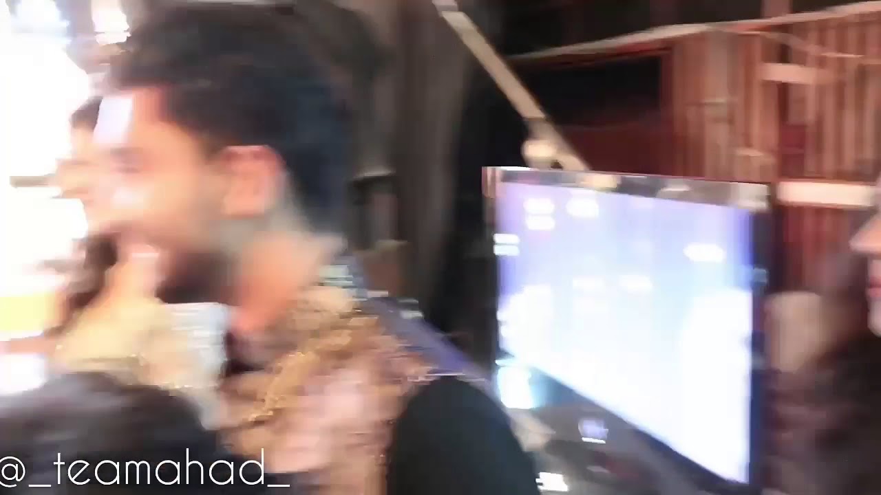 fun side of Dr asfandyar from yaqeenkasafar offscreen.