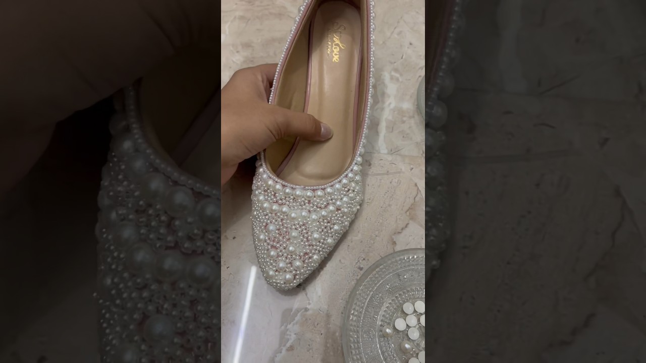 Diy Pearl bead heels 👡#doityourself #trendingshorts #viral #heels#pearl#beads#