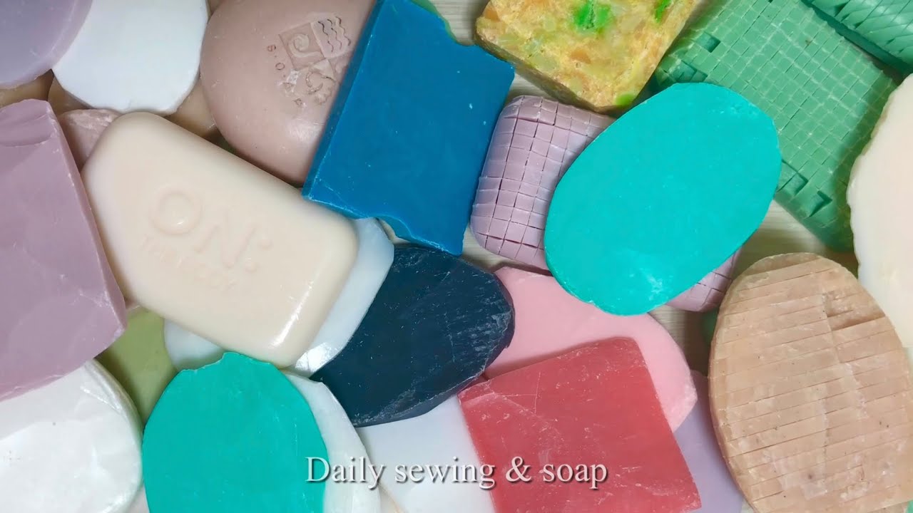 Breaking dry soap plates. Soap cutting. Soap ASMR video. резка мыло АСМР.  Relaxing video /1/