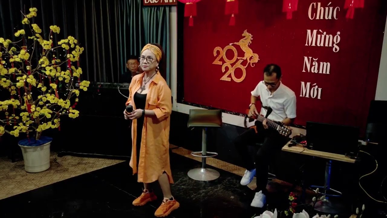 NỤ HỒNG VALENTINE (Nguyễn Kim Tuấn) - Ngọc Bylen | Phòng trà Đức Anh