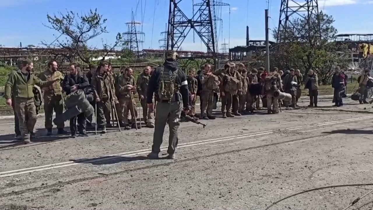 Rússia afirma que 959 militares ucranianos se renderam em Azovstal