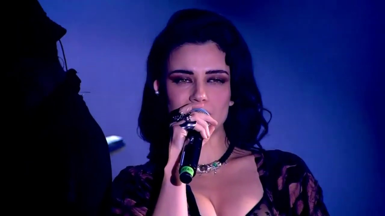 רד בנד מארחים את נינט באולפן זאפה