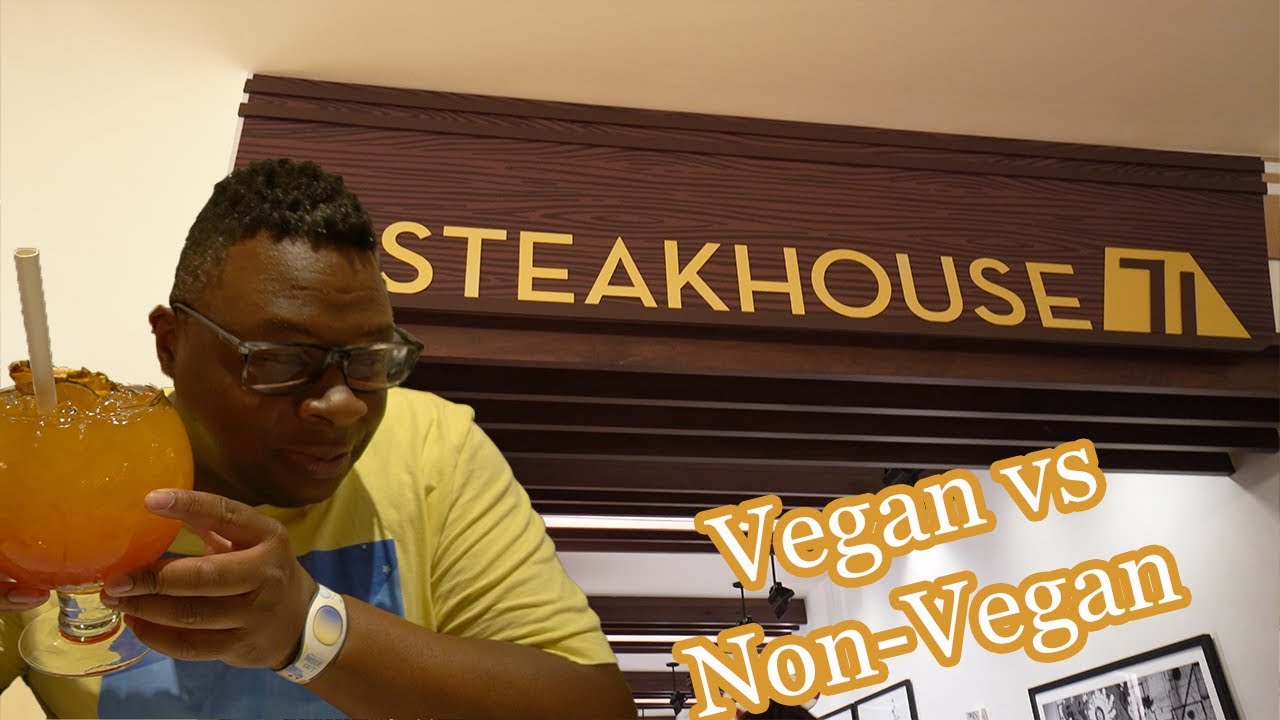 Steakhouse 71 Lunch | Vegan & non-vegan food review | Disney's Contemporary Resort | Disney World