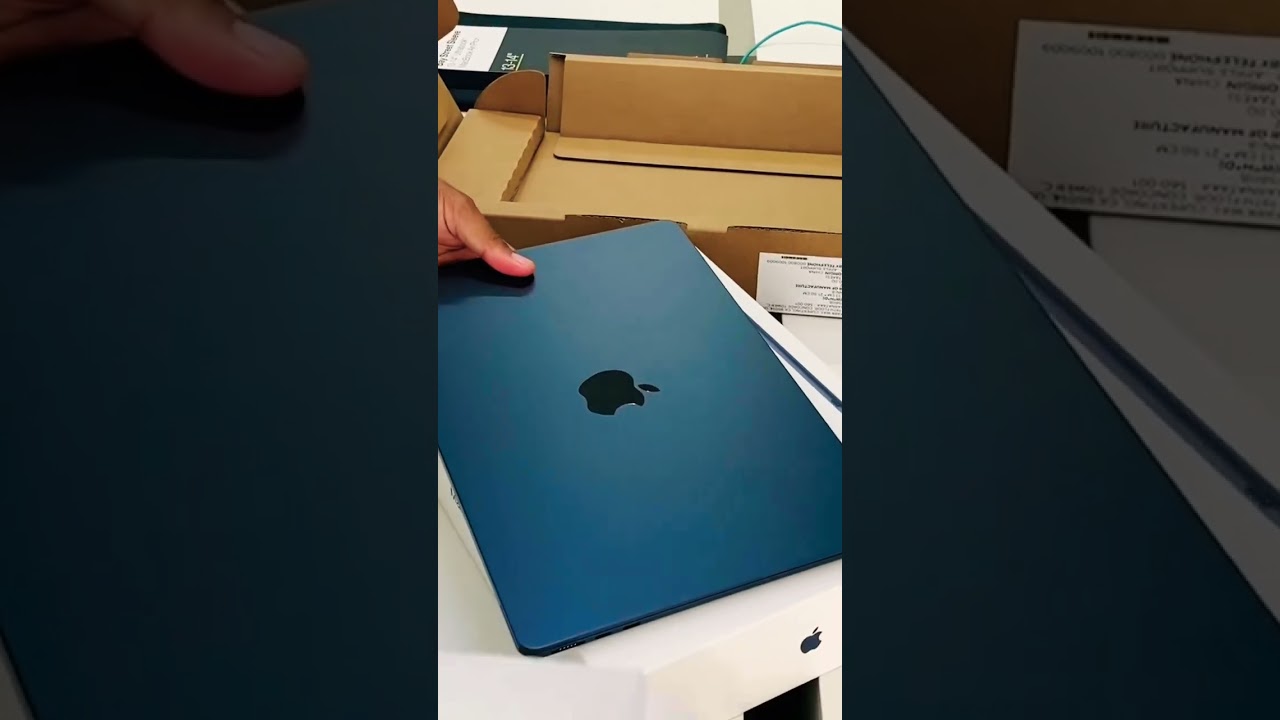 MacBook Air m2 midnight unboxed #macbookairm2 #midnight #unboxing #applemacbookair #macbookair2022