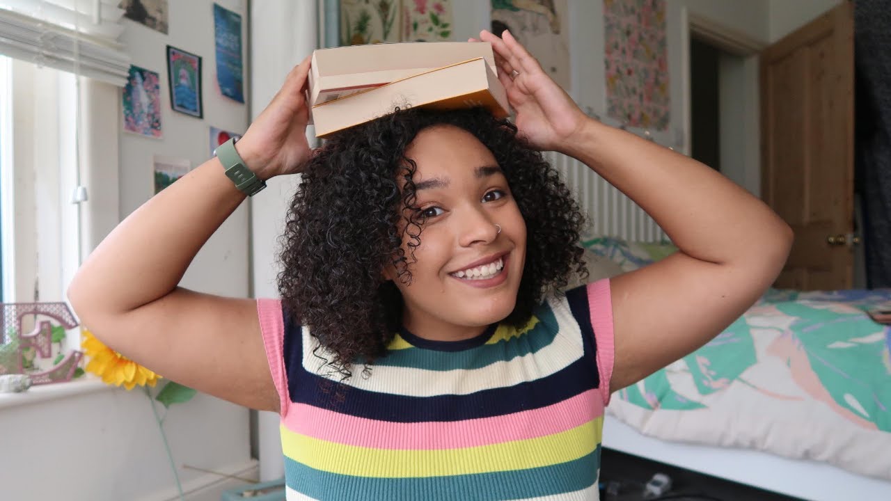 Black and Bookish 📖 The Black Booktuber Tag ✌🏽
