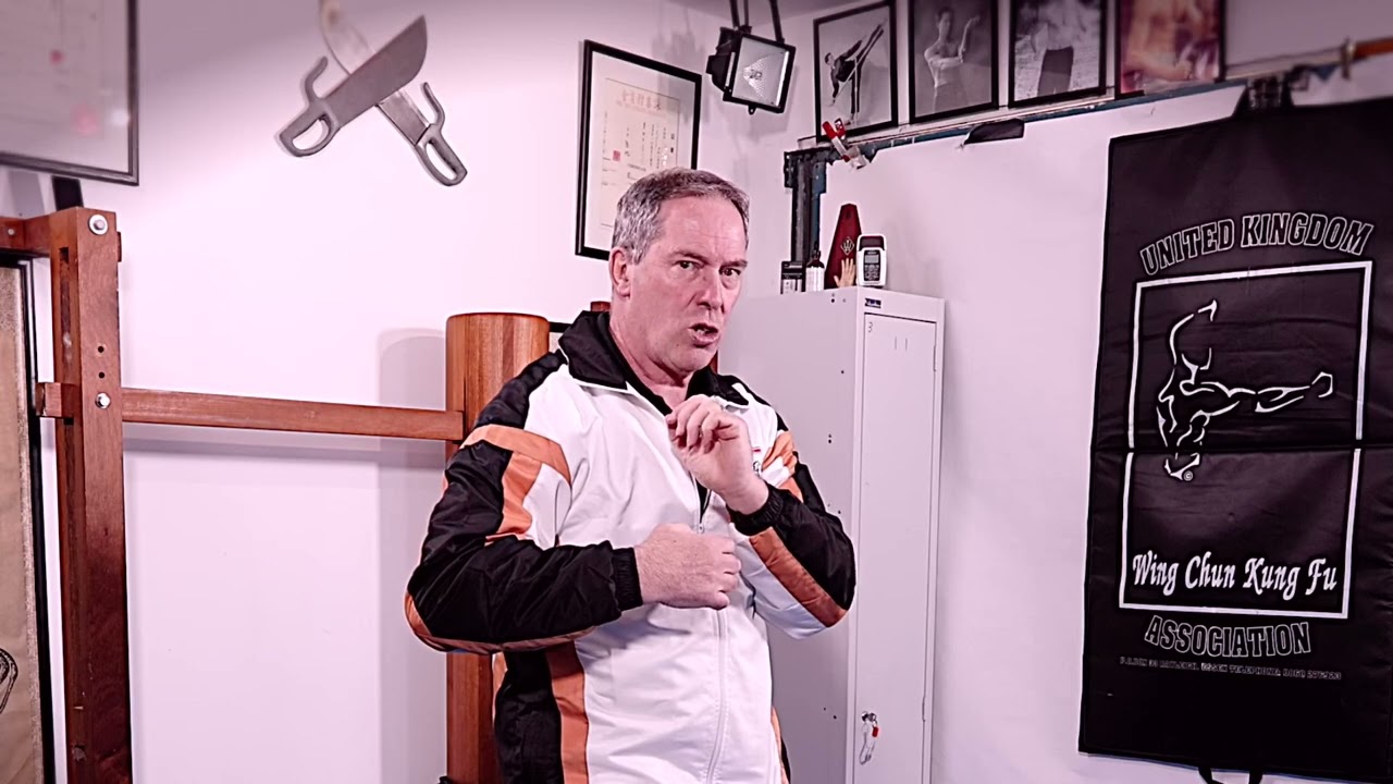 Wing Chun with James Sinclair - Combination Punches for Beginners