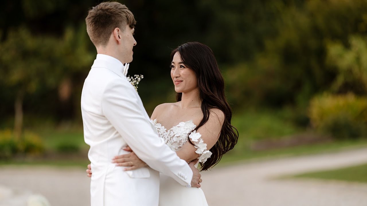 Botanic Gardens Adelaide Wedding - Clara + Lee