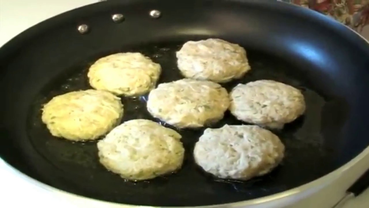 Chesapeake Bay Crab Cakes Made by a Restaurant Cook!!!!