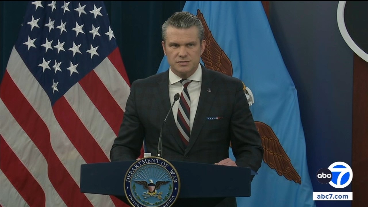 LIVE: Sec. Hegseth holds news conference at CENTCOM