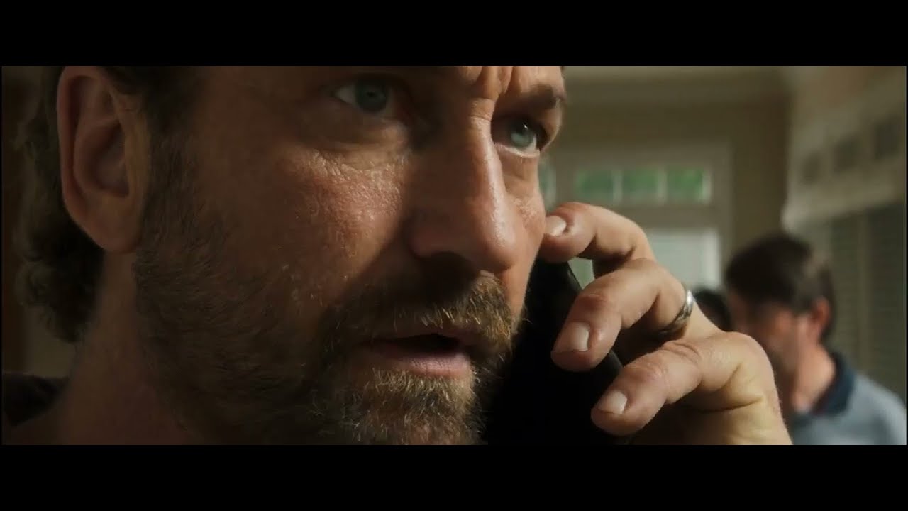Killer Comet Explosion Destruction Scene Disaster Movie Greenland - Gerard Butler Morena Baccarin