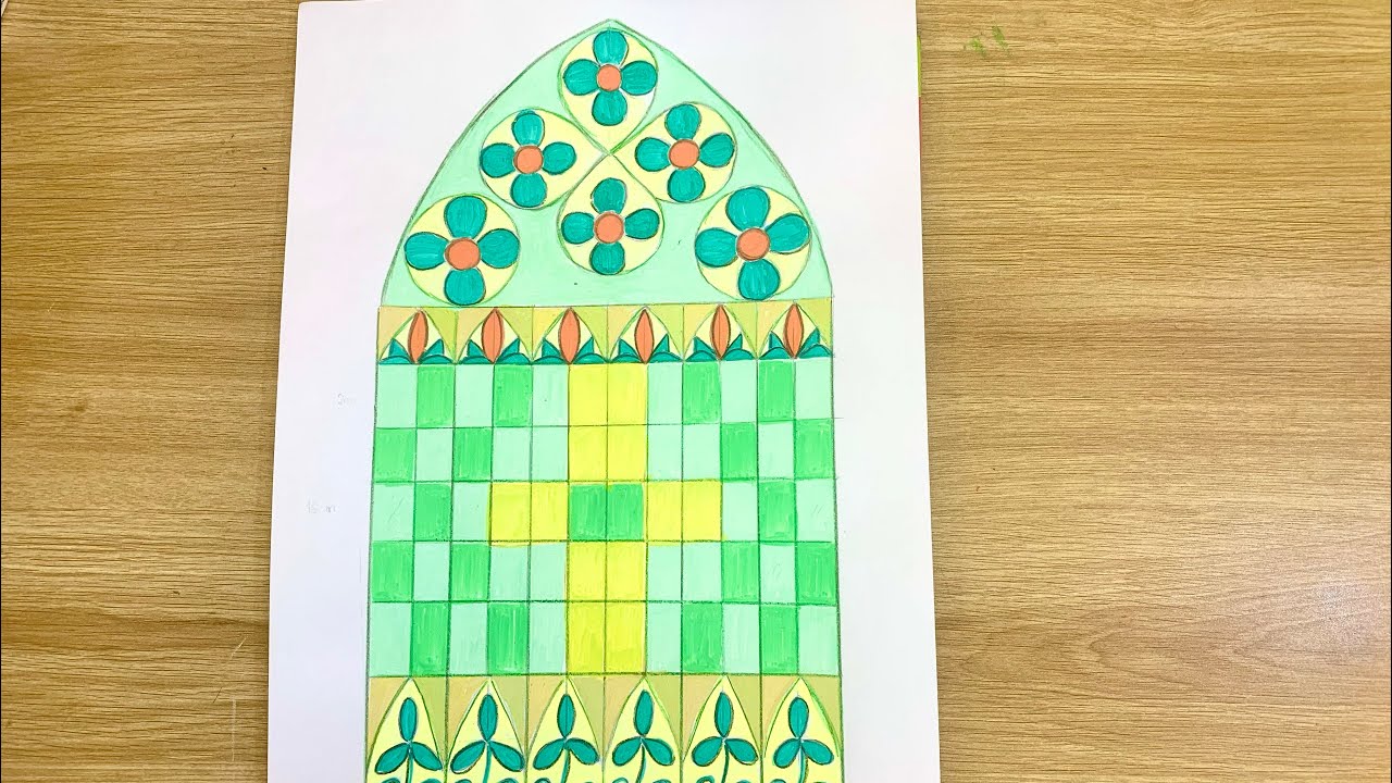 Vẽ trang trí cửa sổ Gothic | Vẽ trang trí cửa sổ lớp 7