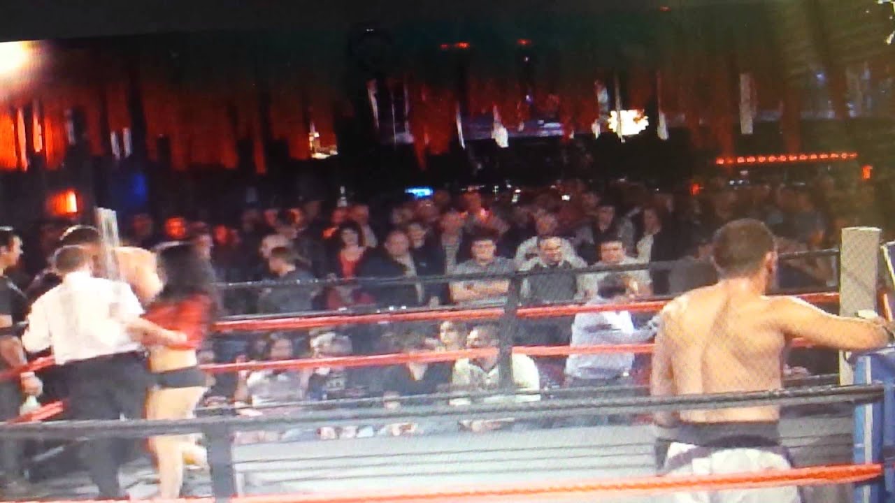 Jack Fletcher v Leon Lapinski. FIGHT@THEFORUM8