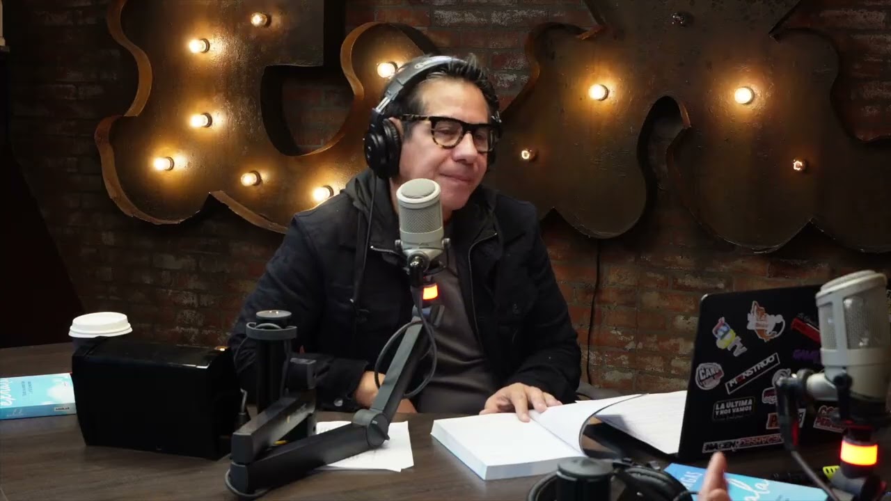 Gaby Vargas nos habla de “Exhala” su libro más personal 📚 Yordi En Exa 🙌