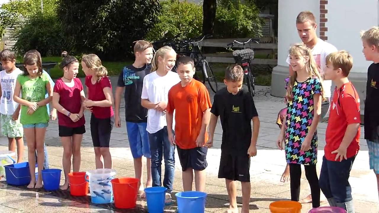 Ministranten Ice Bucket Challenge Mochenwangen