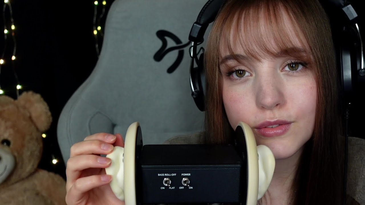ASMR Mouthsounds and Ear Tapping 😴 with echo 💜
