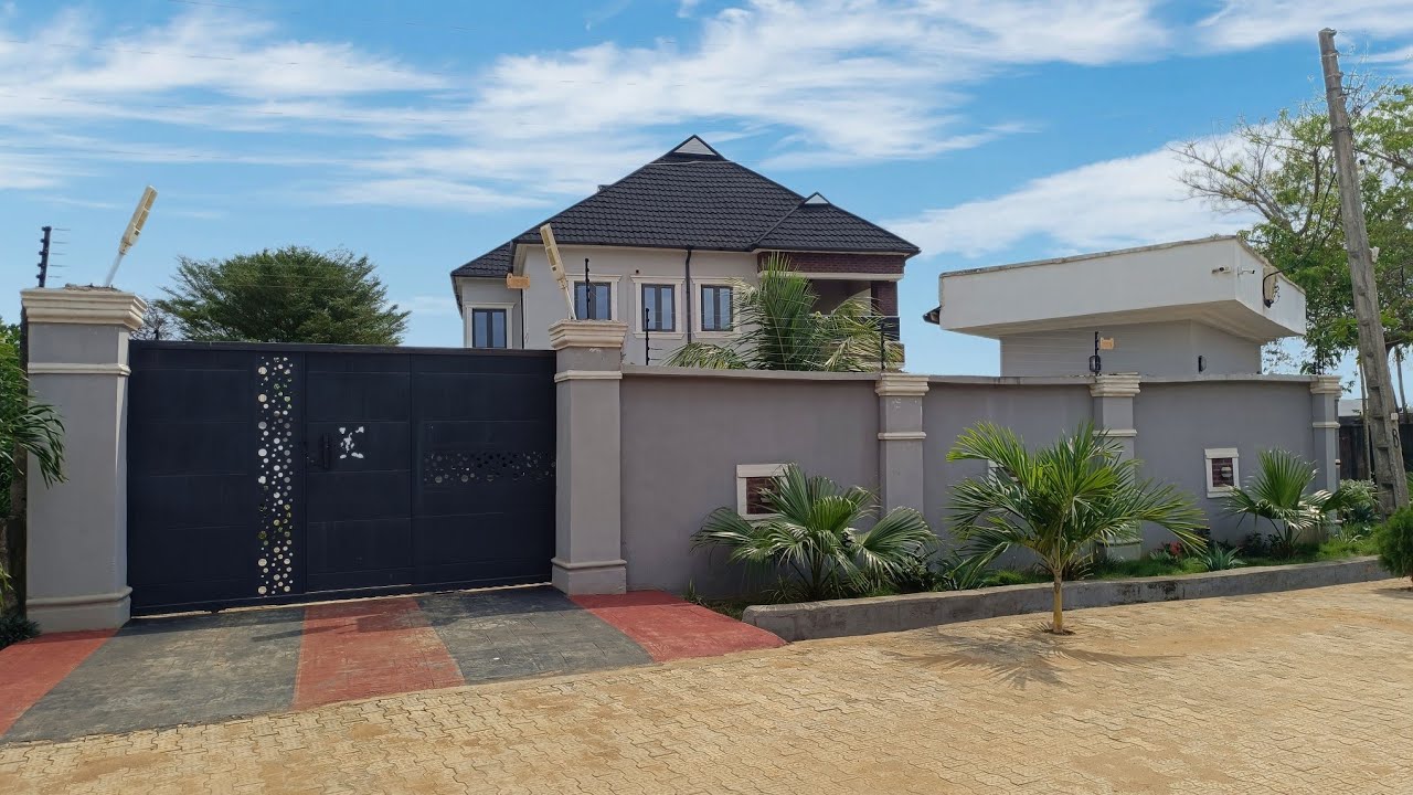 FOR SALE: Spacious & Easily Accessible 4 Bedroom Detached Duplex With C of O In #Ikorodu #Lagos