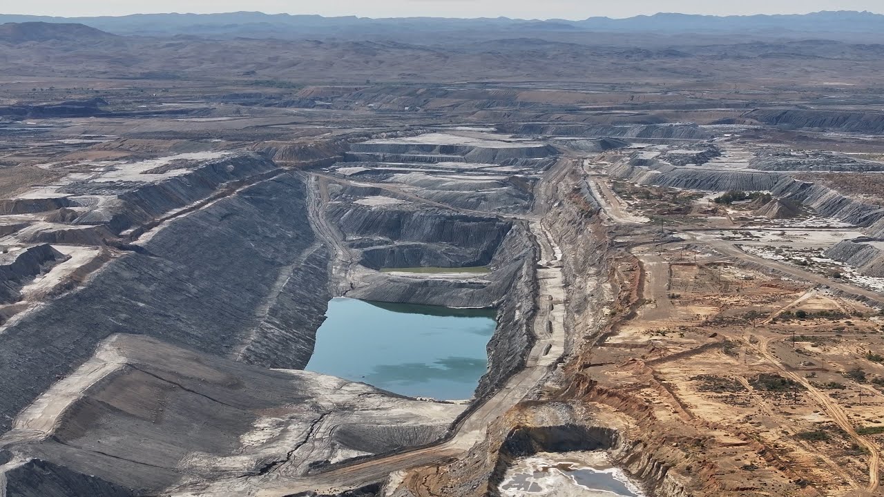 Mine - Leigh Creek Coal Mine - South Australia