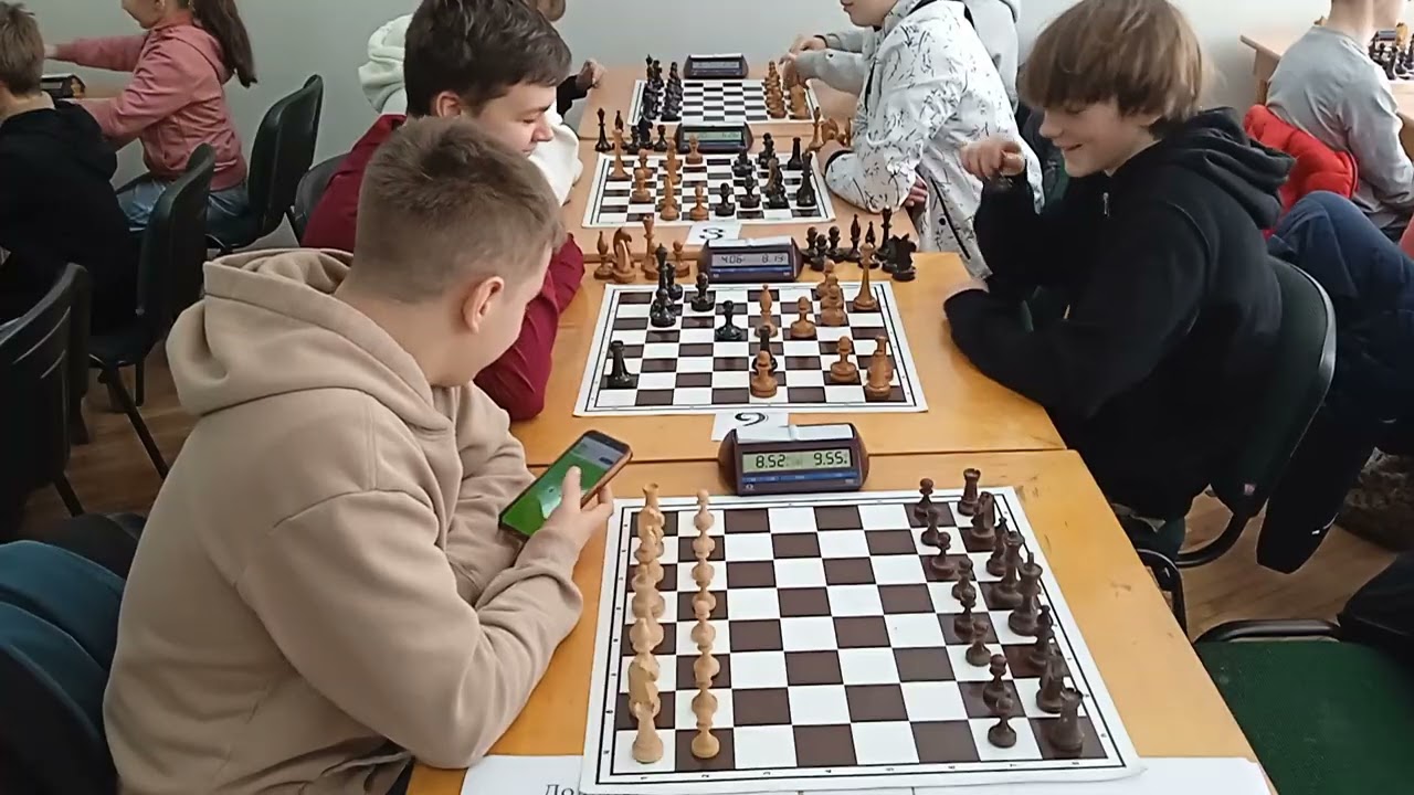 Без шансів | Долина - Калуш 0:4 | Пліч-о-пліч | 3-й етап |  10-11 класи | Раунд 2