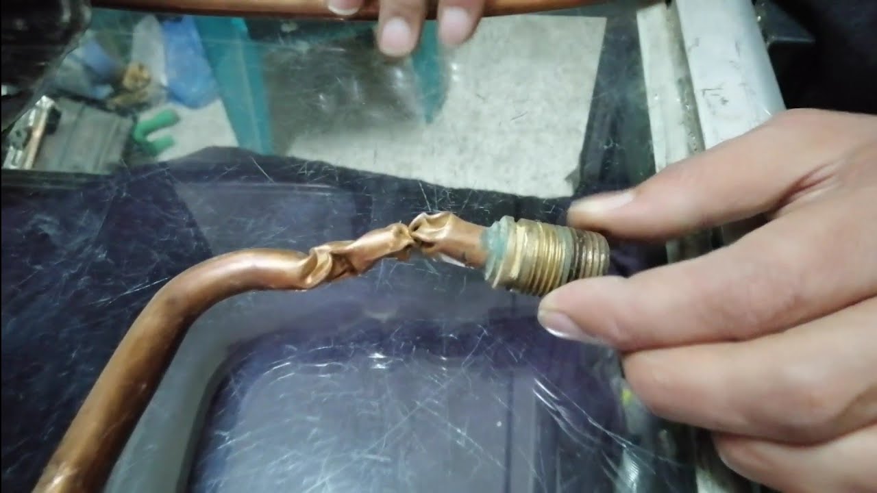 ماذا تفعل عند تغير وصلة السخان وتكسر السخان
