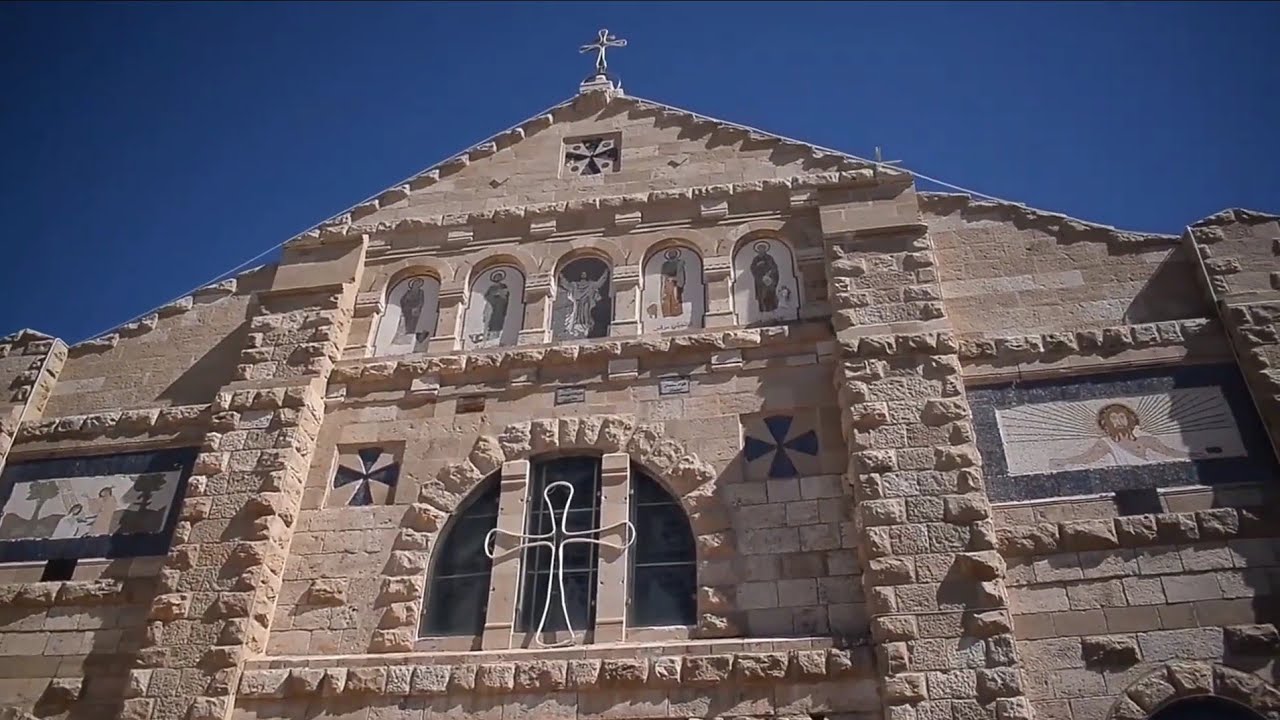 كنيسة قطع رأس يوحنا المعمدان (اللاتين) في محافظة مادبا سياحة