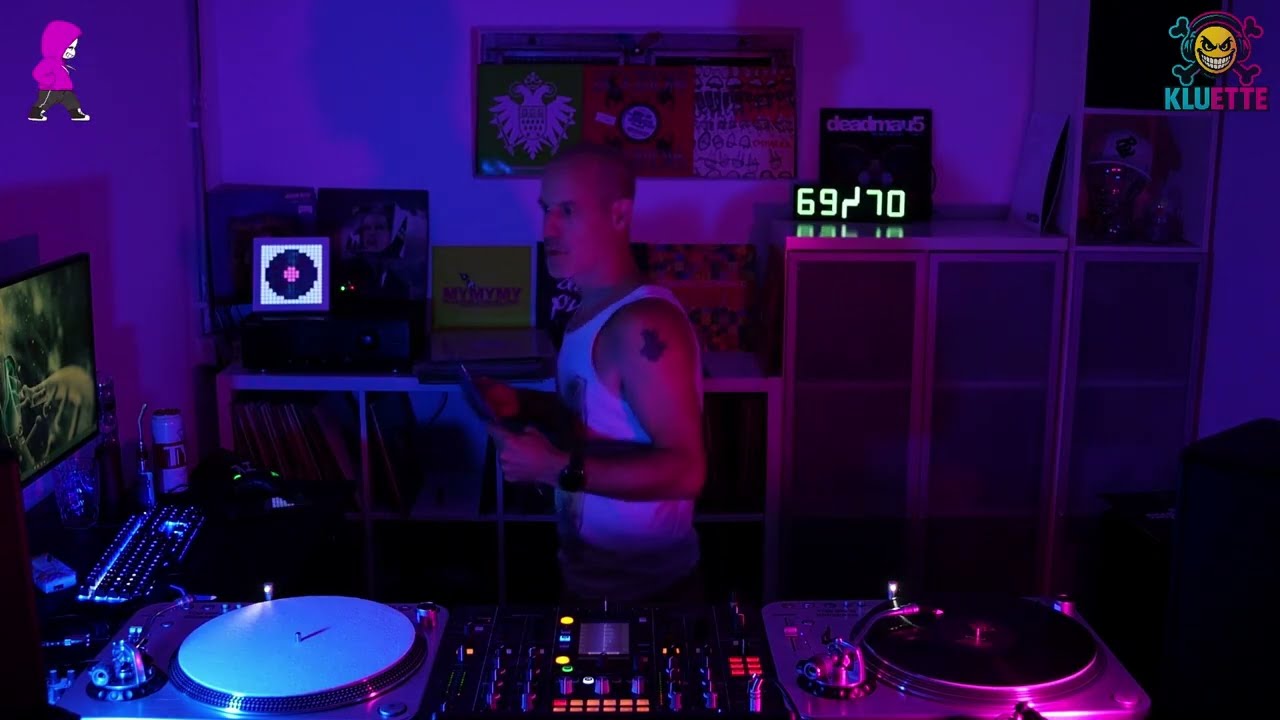 Vinyl only Deep to Techhouse Set @ Kluette's Basement 24 07 2026 #twitch #vinyl #house #techhouse