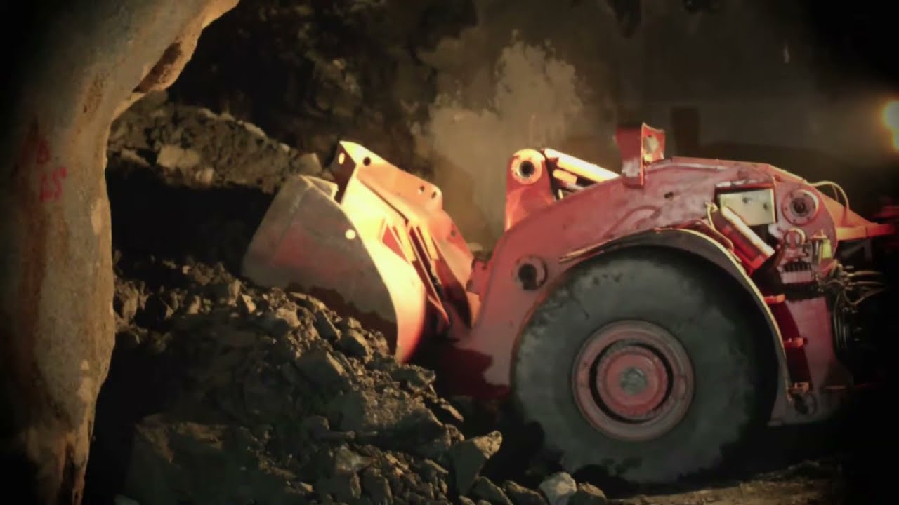 Rezagado de frente - cargado y operación de scooptram minería