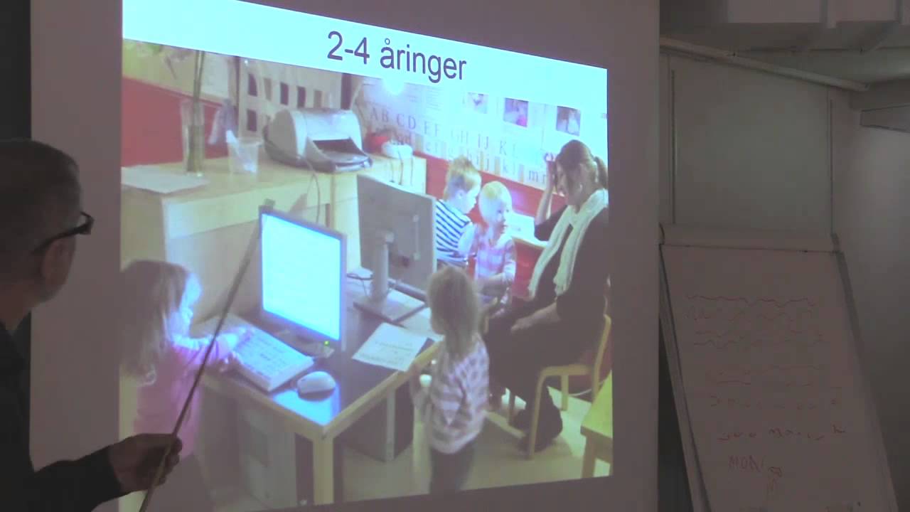61.  Spr&aring;klek p&aring; dator 1-6 &aring;r  Startkurs Helsinki Universitet