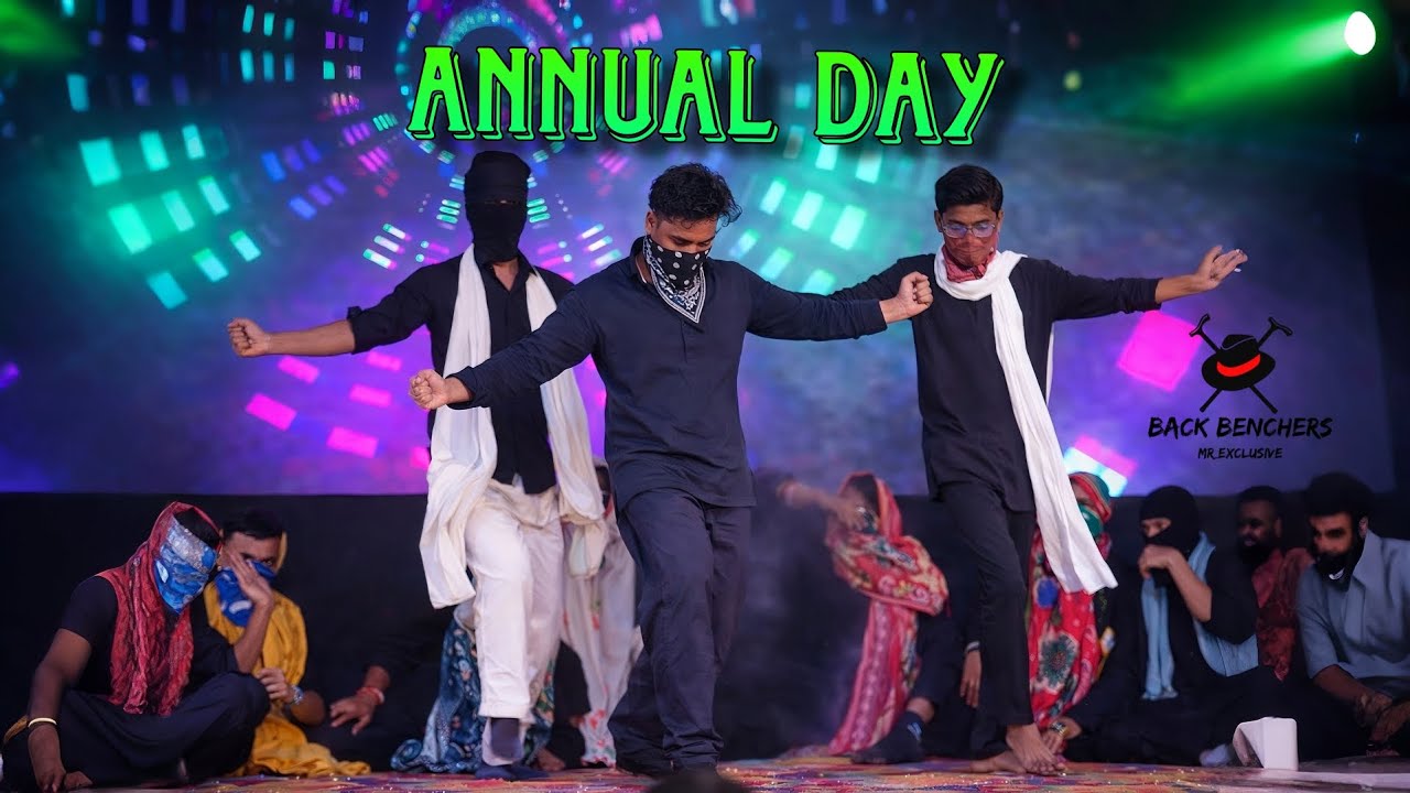 Annual day dance of back benchers of college 😎