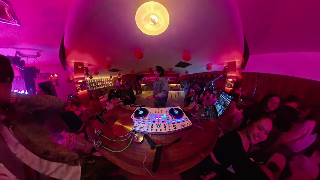 GEN Z to GEN Y ฟังได้ทุกแนวเปิดตี้ได้เลย DJ W9
