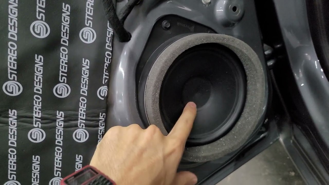 Tratamento Acústico Portas carro. Mostrando um pouco. Mantas Stereo Designs