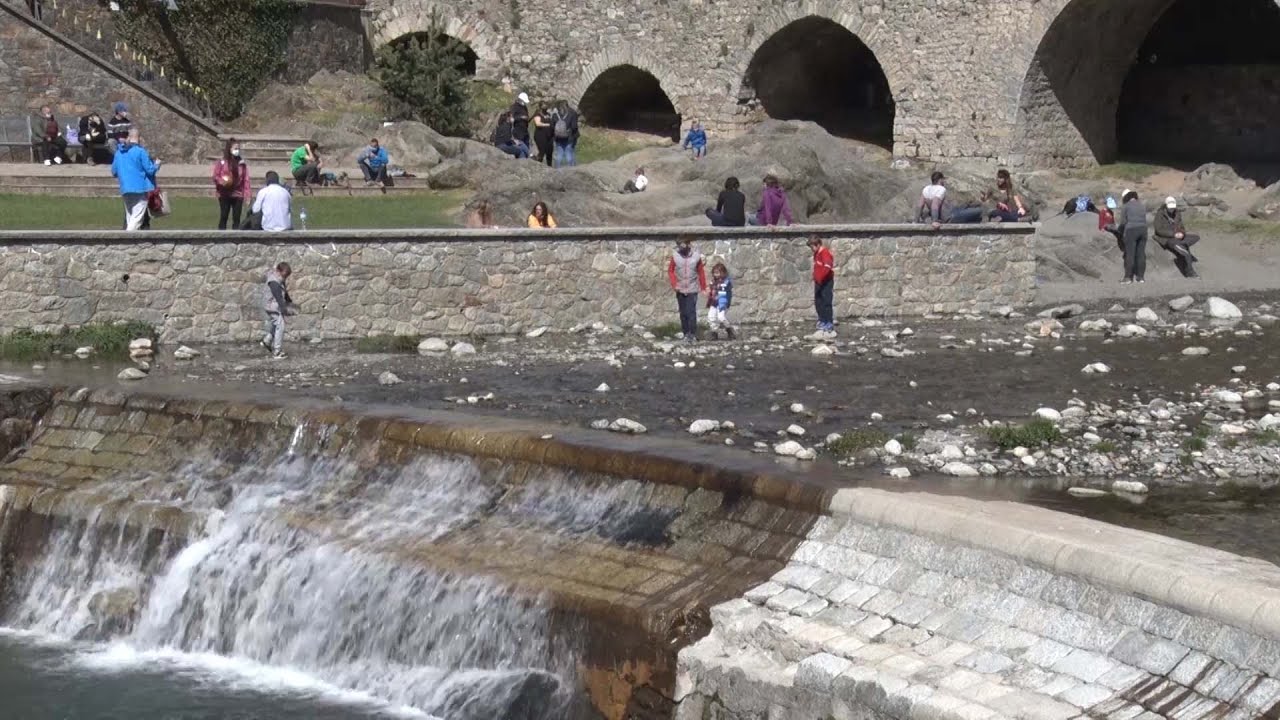 El Ripoll&egrave;s t&eacute; m&eacute;s places tur&iacute;stiques que habitants a Ripoll