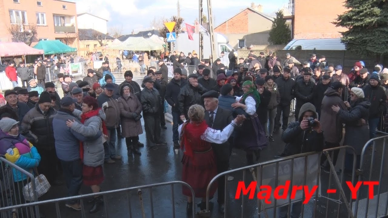 Tańce na przekór pogodzie ! Kapela ZAGORZANIE na scenie folkloru ! Skaryszew 2019