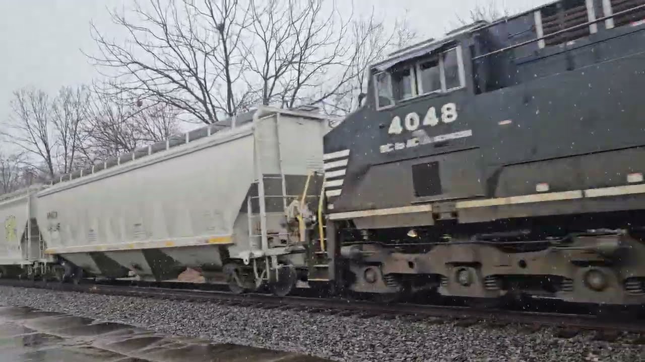 NS 4173 Leads NS 4048 NS 4766 on NS 16T Passing Through in Boyce VA
