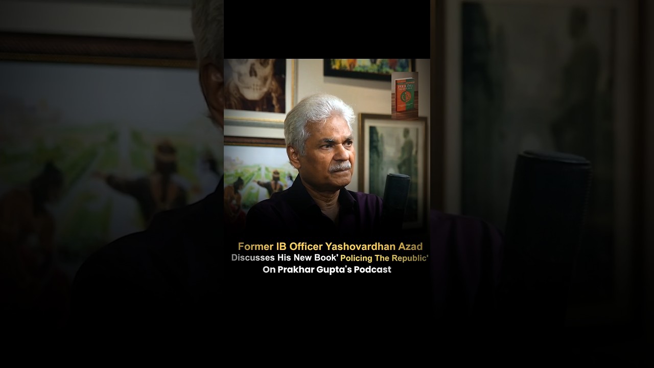 Yashovardhan Azad book 🔥 #shorts #podcast #prakharkepravachan