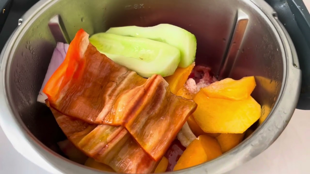Gazpacho con melocotón y fresas al estilo Jordi Cruz con thermomix
