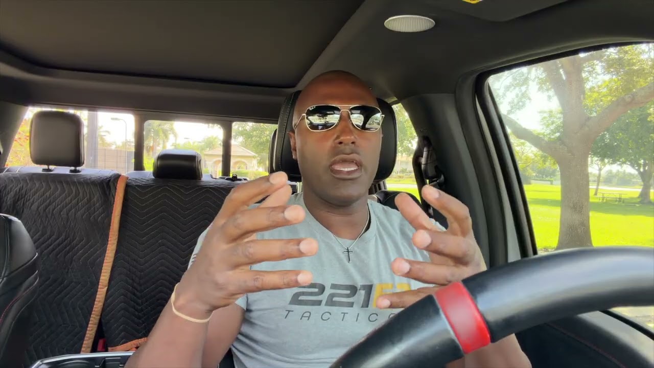 Police Officer Invents Tactical Patrol Gloves That Actually Protect Your Hands