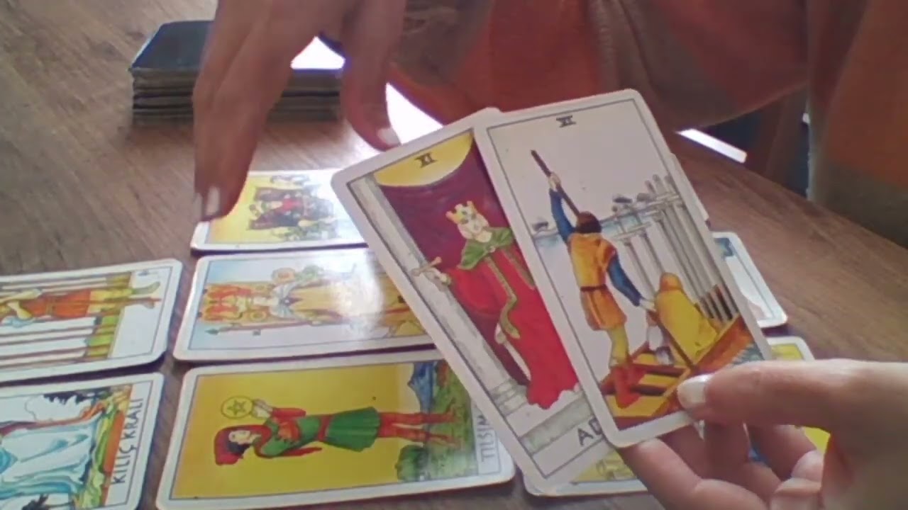 Aklımızdaki Kişi Üçüncü Kişilerden Ayrılıyor - İlahi Adalet Tarot